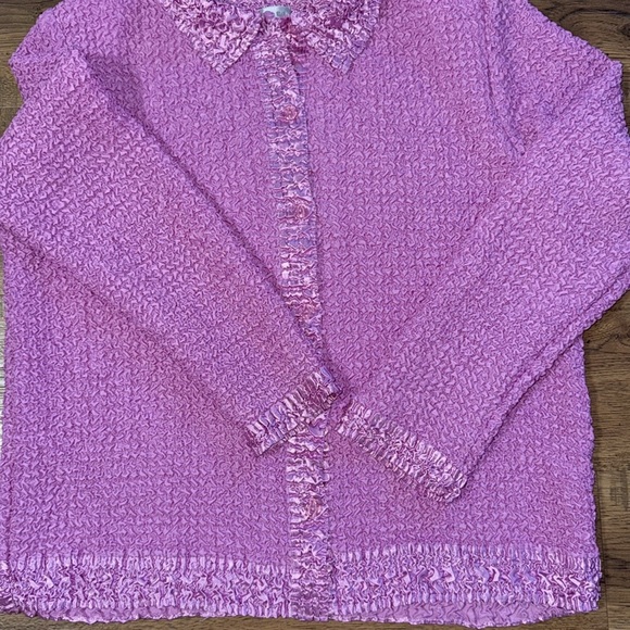 RAFAEL Lavender Textured Blouse - Picture 7 of 8